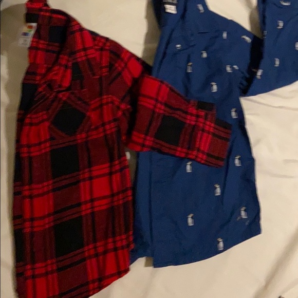 4 button down shirts size 3 really good condition - Picture 2 of 6